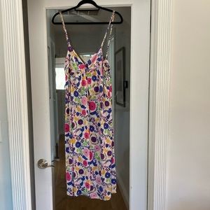 A gently used Nieves Lavi New York, 100% silk dress